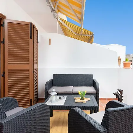 Duplex With Pool Chayofa